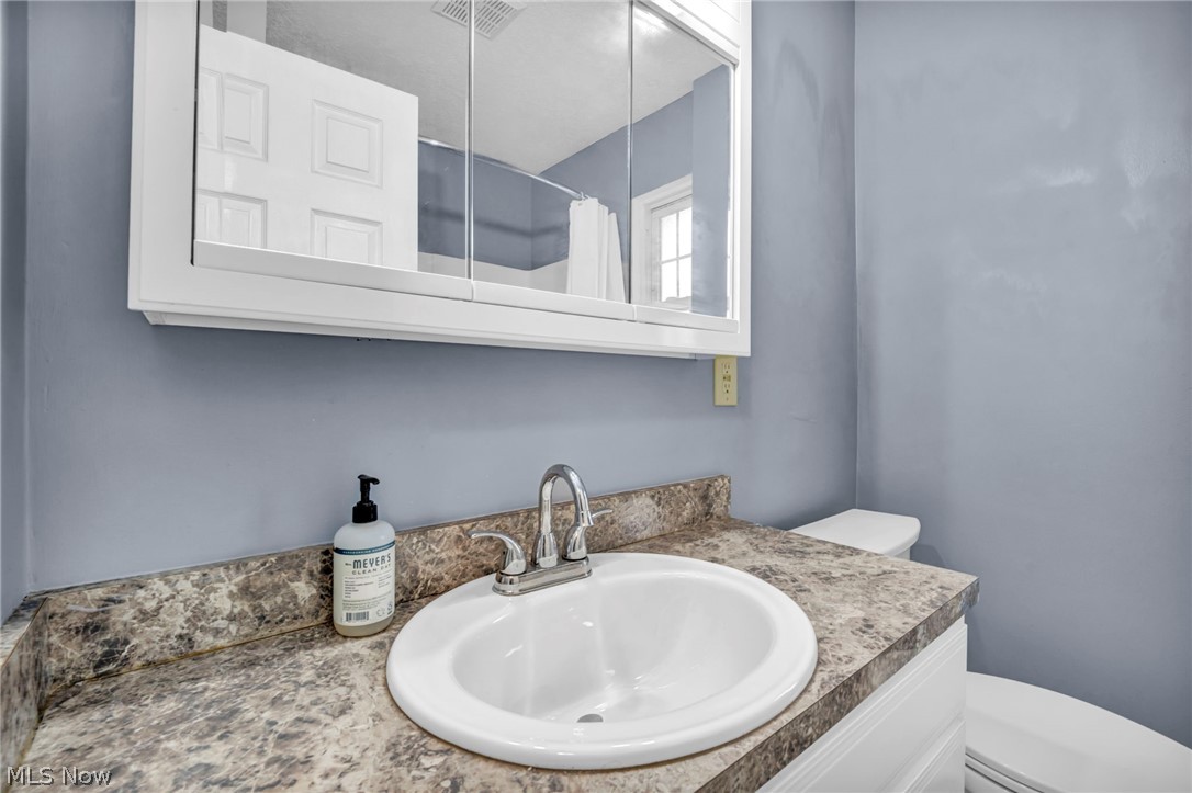 1382 Honodle Avenue Property Photo 20