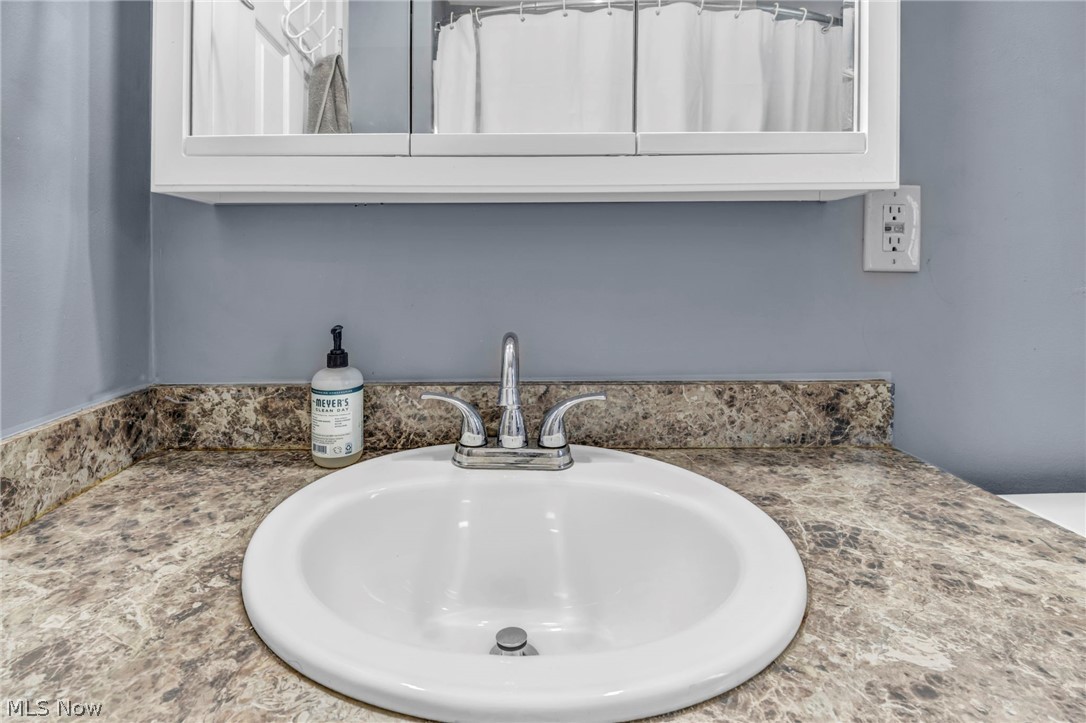 1382 Honodle Avenue Property Photo 22