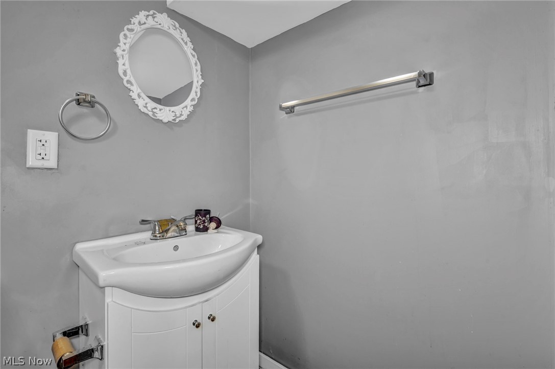 1382 Honodle Avenue Property Photo 32
