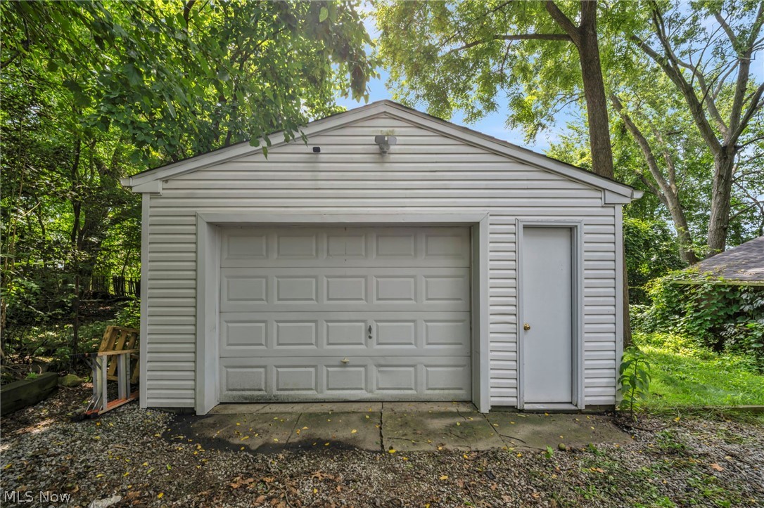 1382 Honodle Avenue Property Photo 37