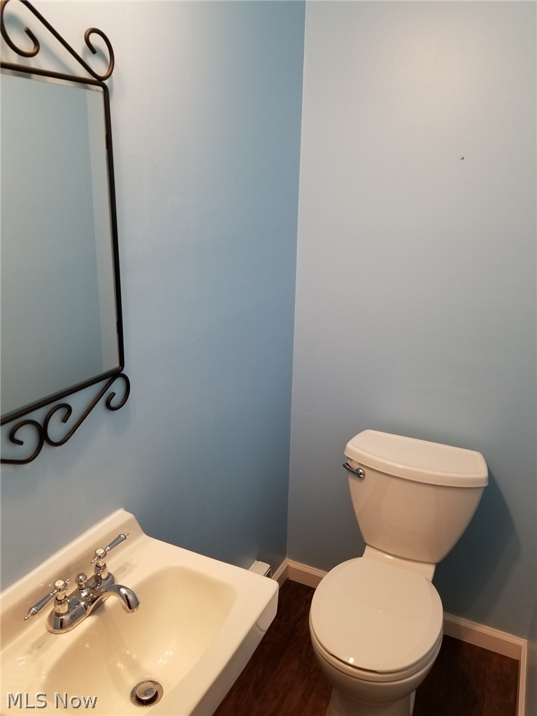 9997 Independence Drive Property Photo 3