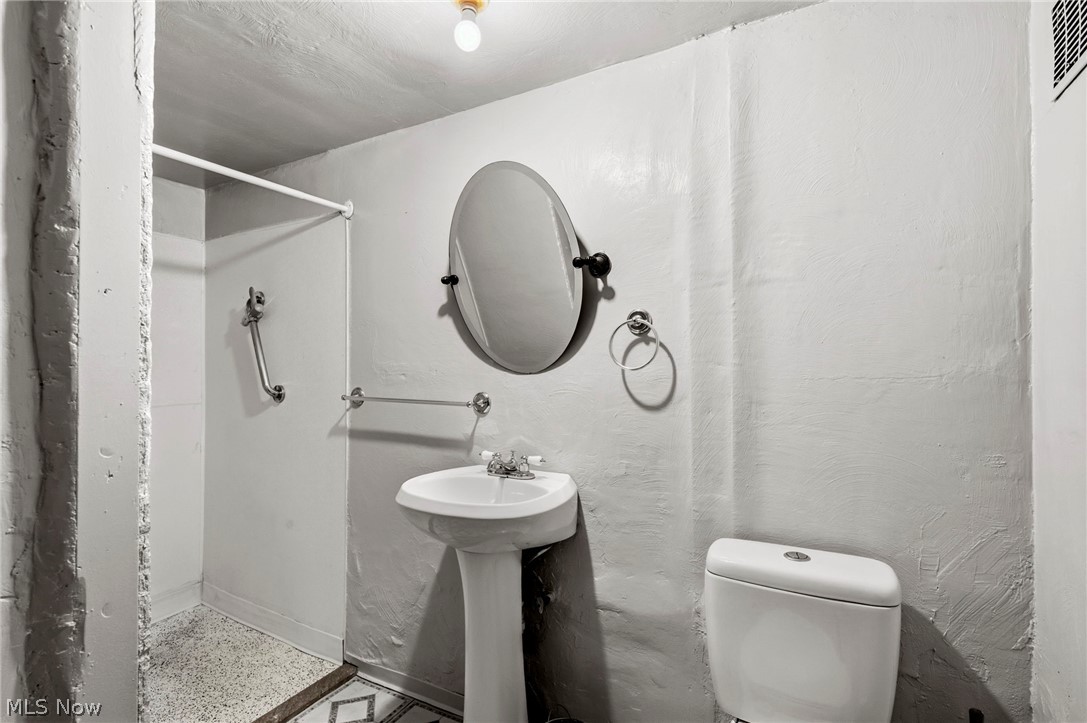 2017 Natona Road Property Photo 17