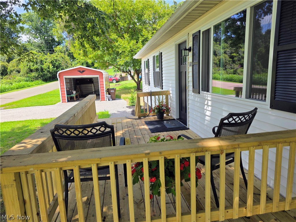 801 Heather Place Property Photo 3