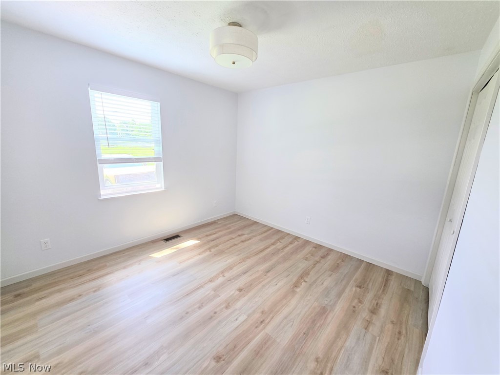 801 Heather Place Property Photo 15