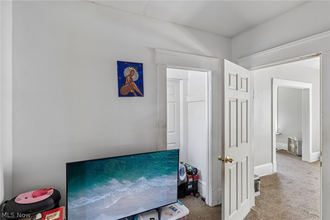 942 E 79th Street Property Photo 36
