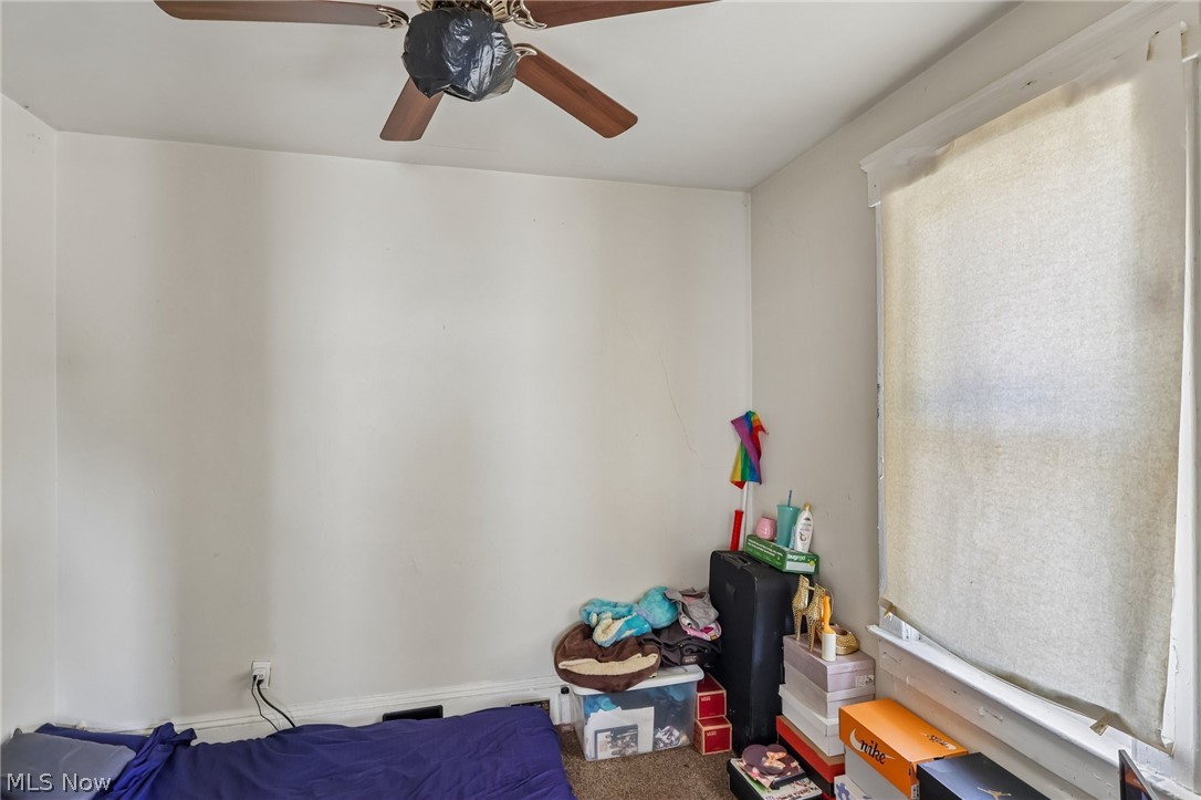942 E 79th Street Property Photo 44