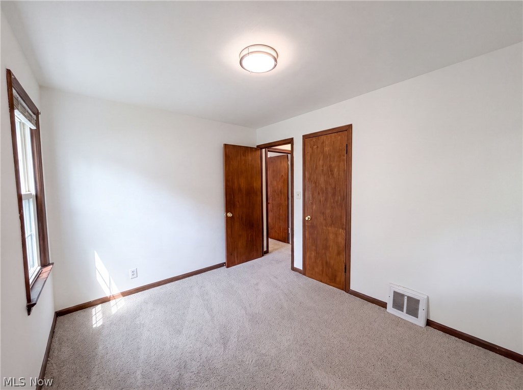 971 Learidge Road Property Photo 4