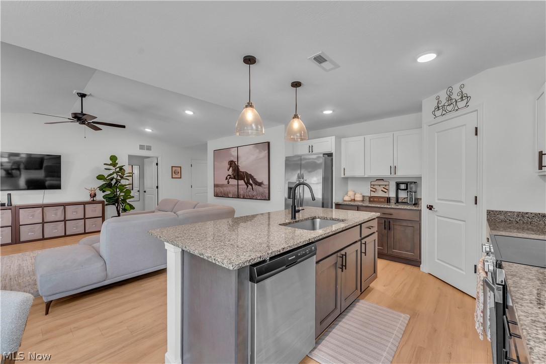 19 Third Avenue Property Photo 11
