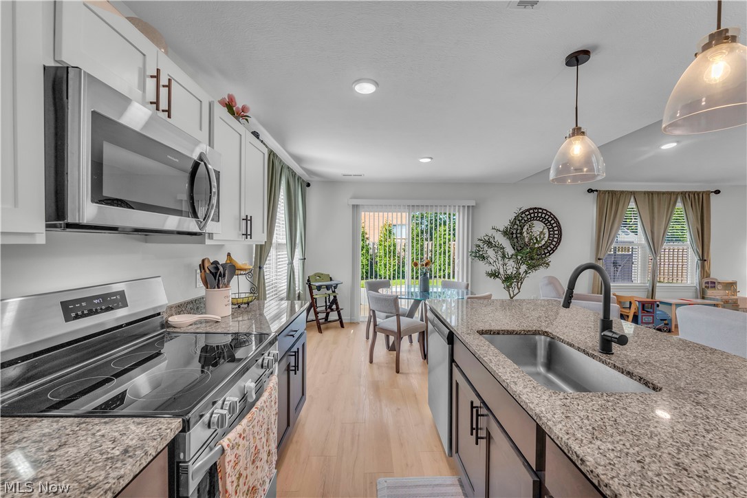 19 Third Avenue Property Photo 13