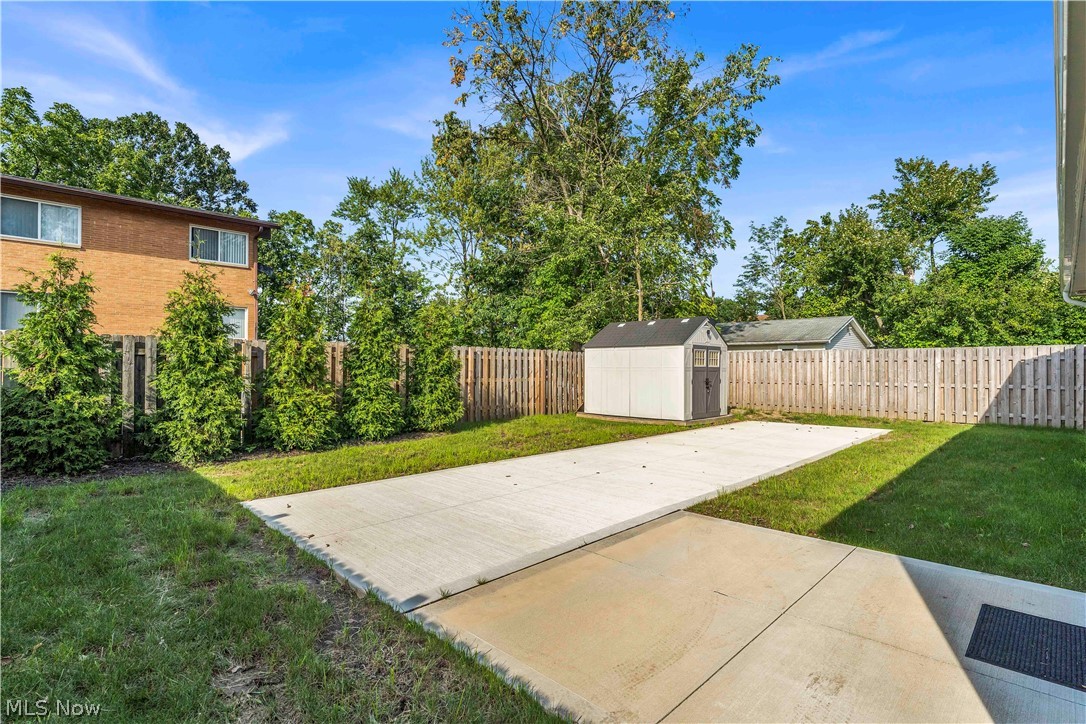 19 Third Avenue Property Photo 28