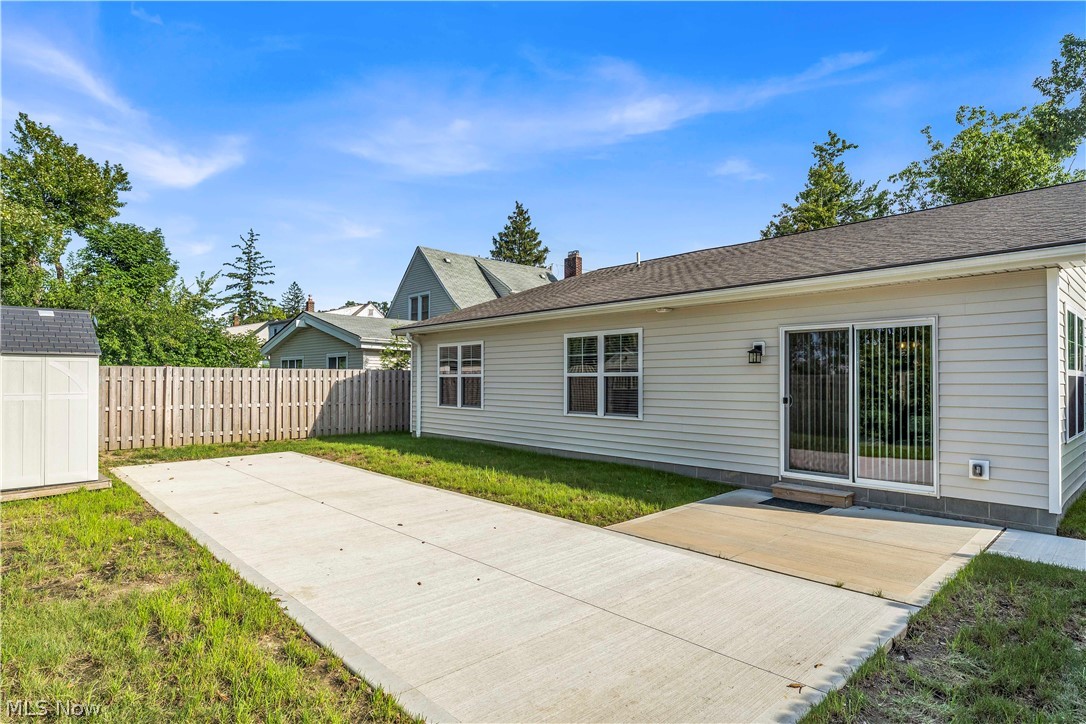 19 Third Avenue Property Photo 31