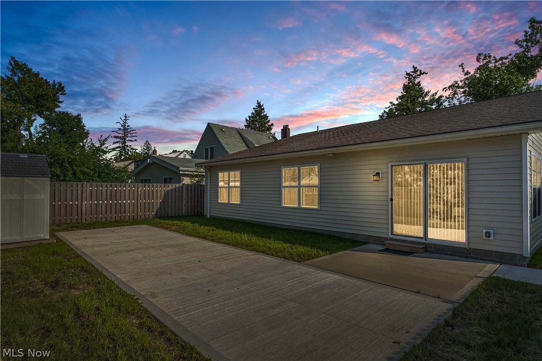 19 Third Avenue Property Photo 32
