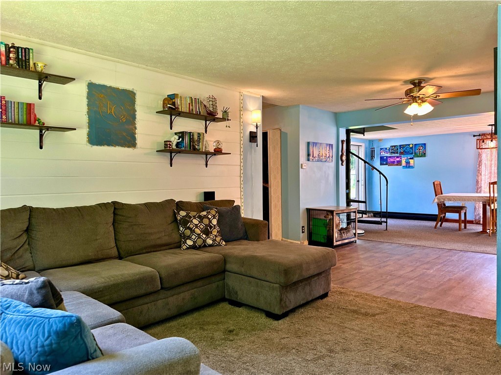 4940 Valleyview Boulevard Property Photo 8
