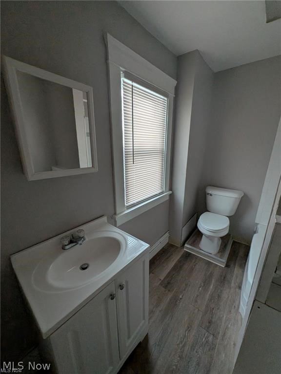 1733 Robindale Street Property Photo 27