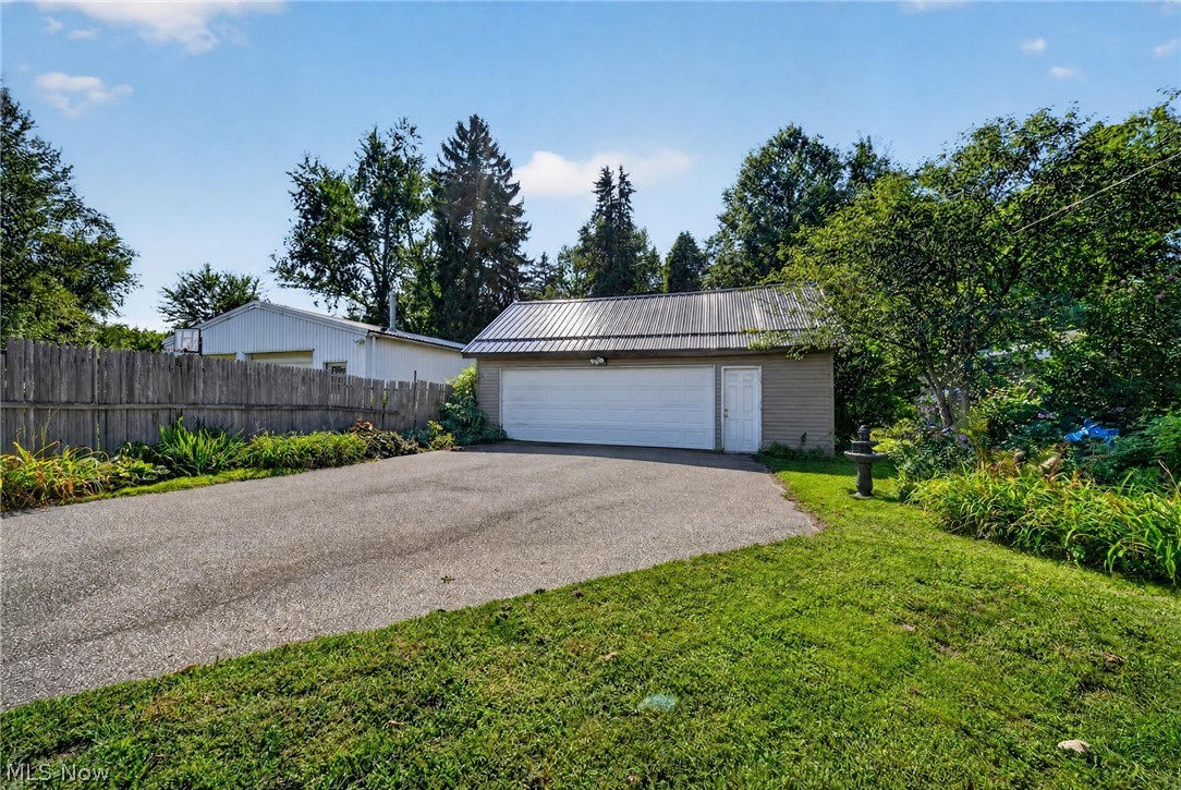 5637 Shepard Road Property Photo 10