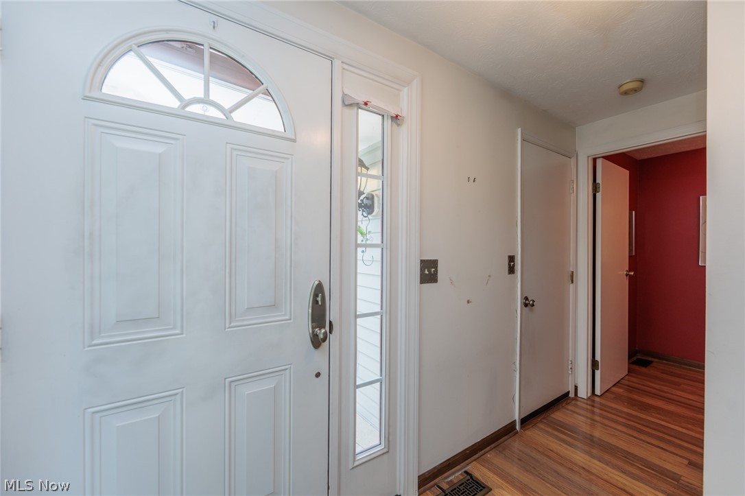 1190 Brookline Place A Property Photo 6