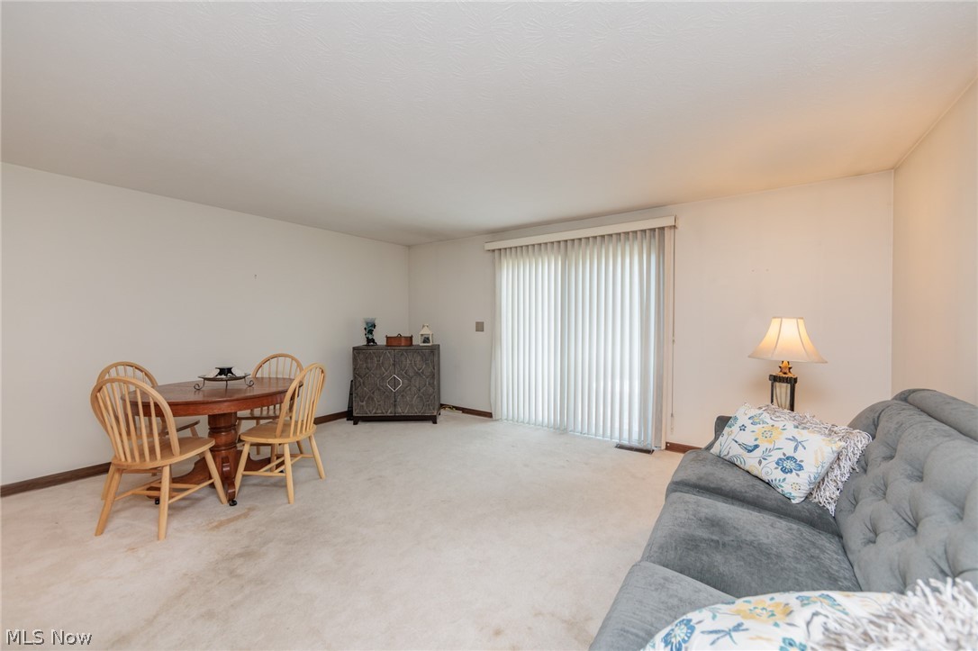 1190 Brookline Place A Property Photo 17