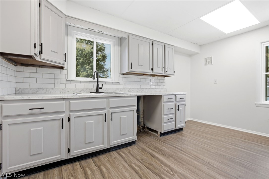 975 Corwin Avenue Property Photo 10