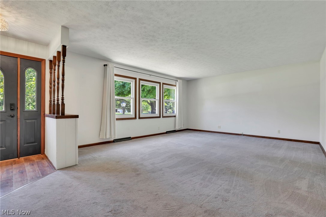 2185 Sunnyhill Drive Ne Property Photo 17