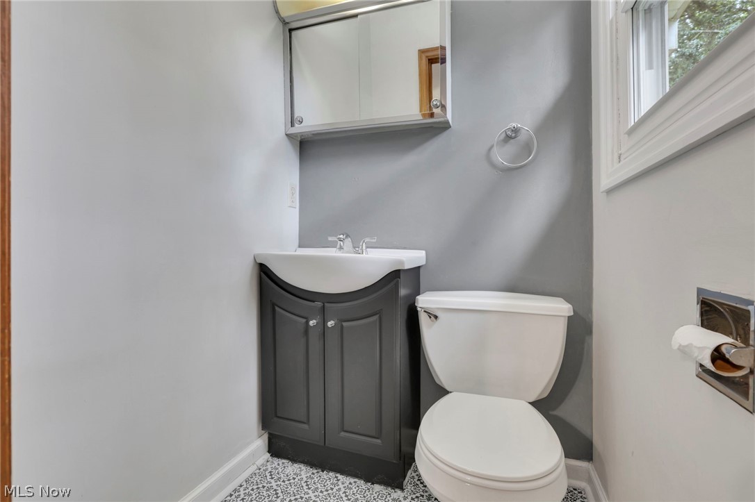 2185 Sunnyhill Drive Ne Property Photo 32