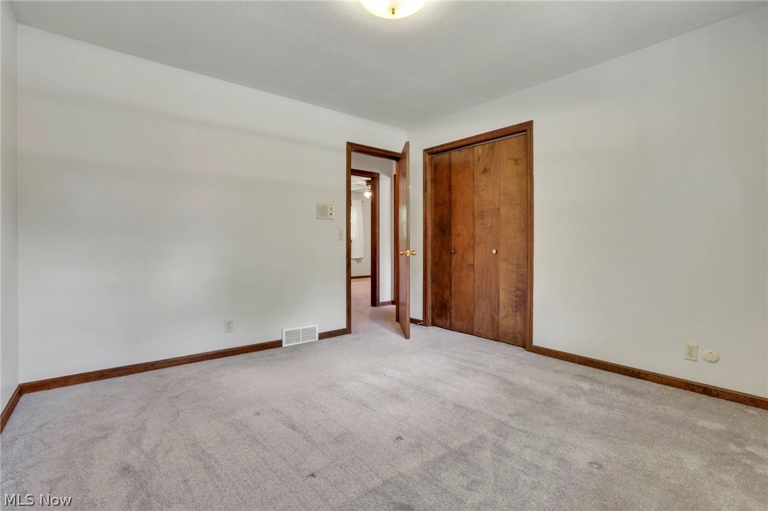 2185 Sunnyhill Drive Ne Property Photo 34