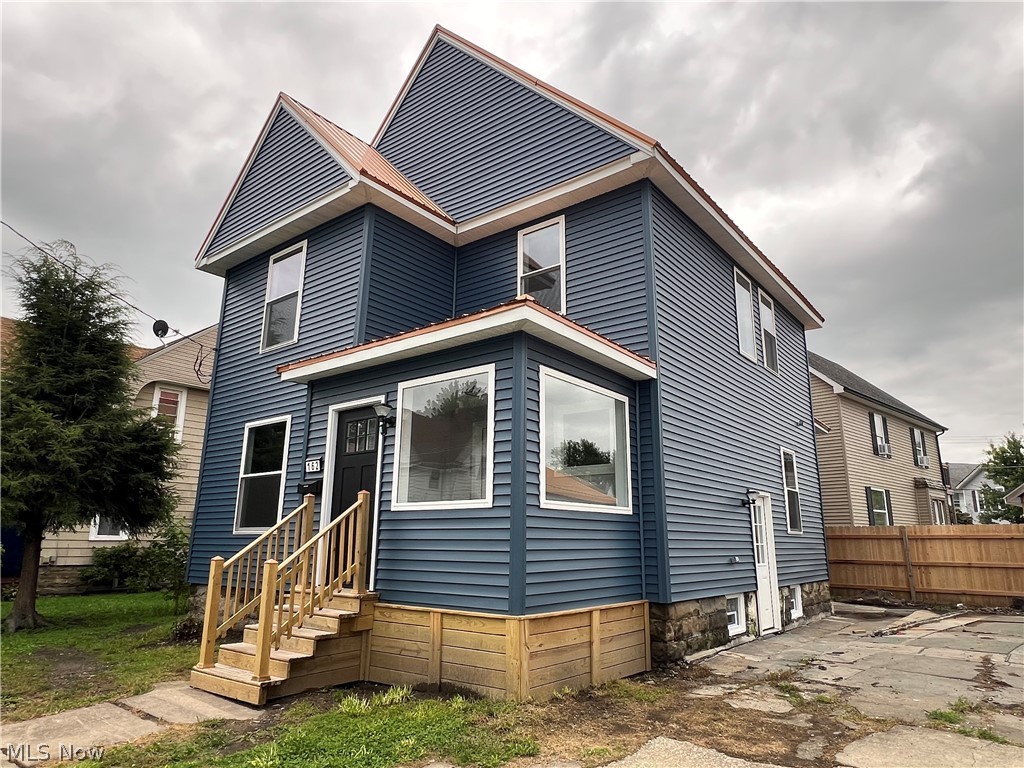 162 Riverside Drive Property Photo 1