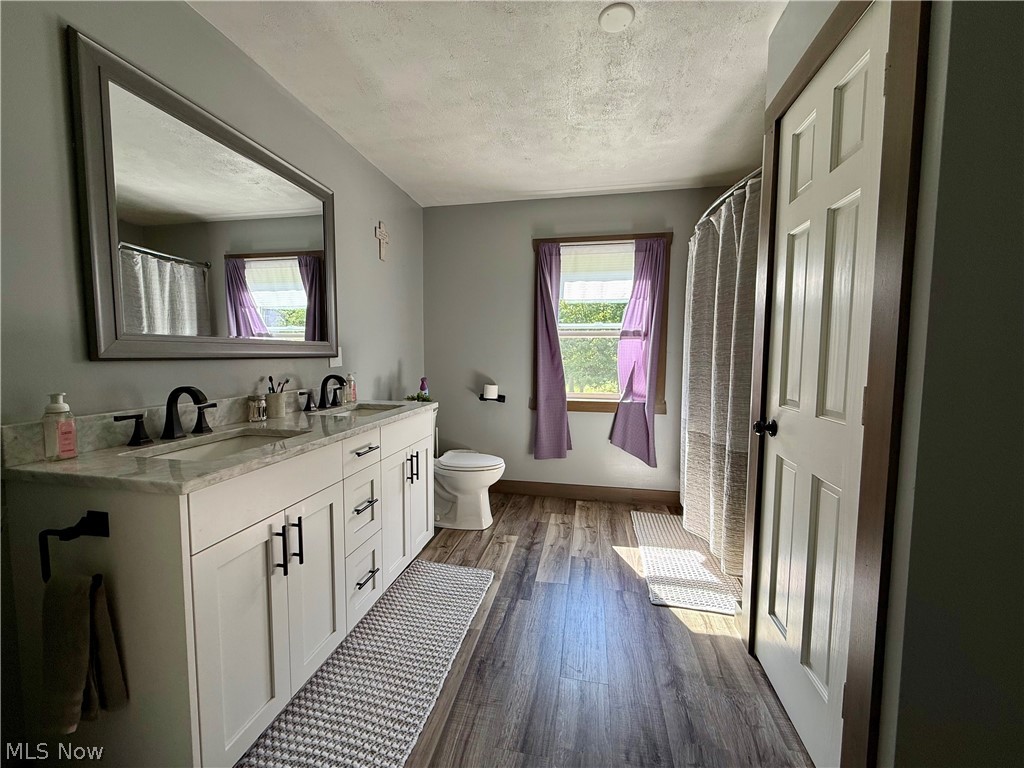 8251 Bay Road Se Property Photo 13