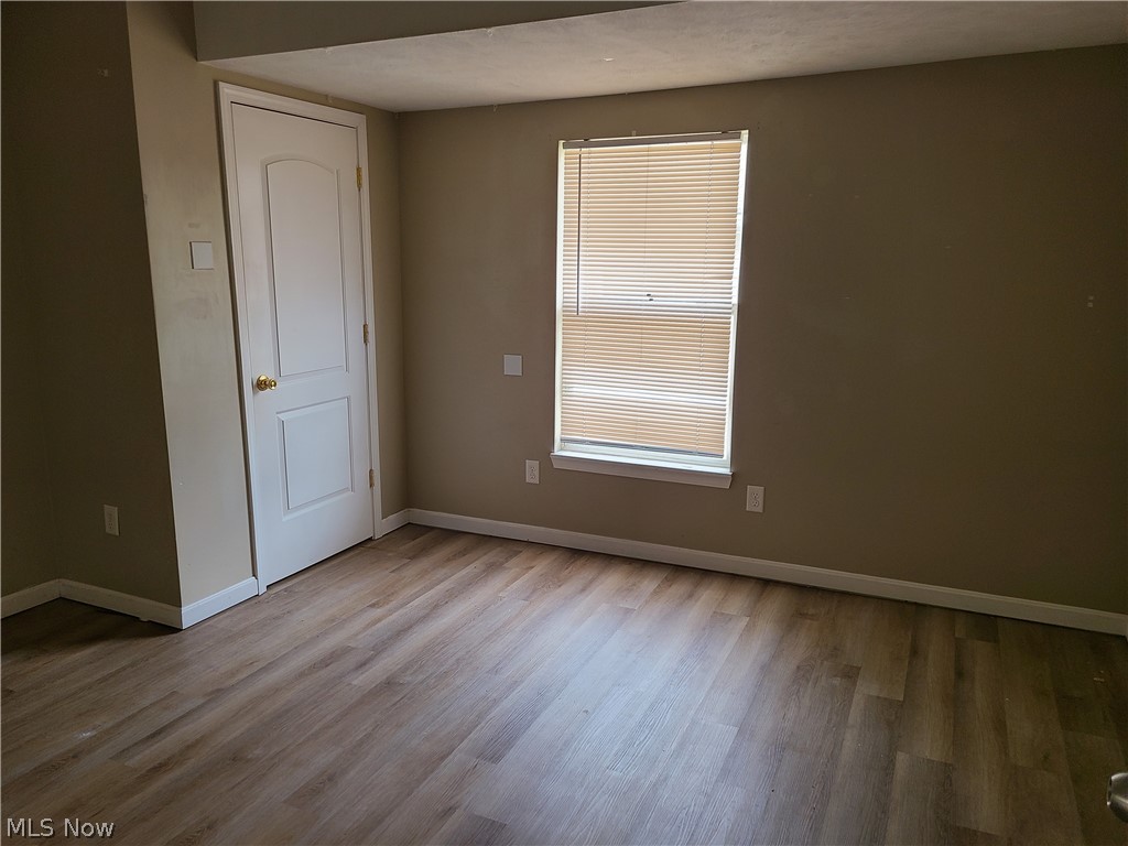 628 Sumner Street Down Property Photo 7