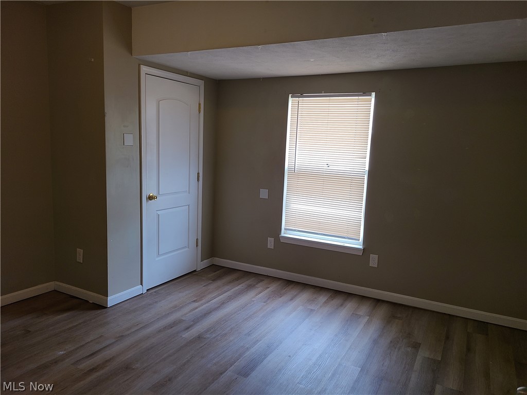628 Sumner Street Down Property Photo 15