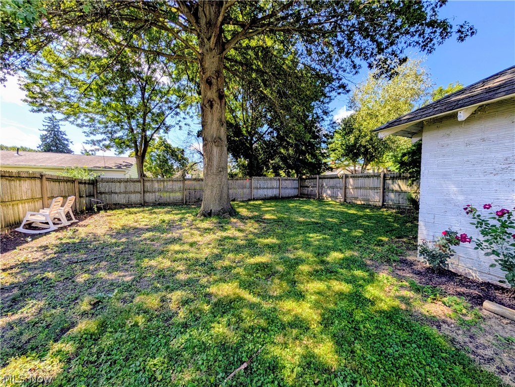 311 Liberty St W Property Photo 5
