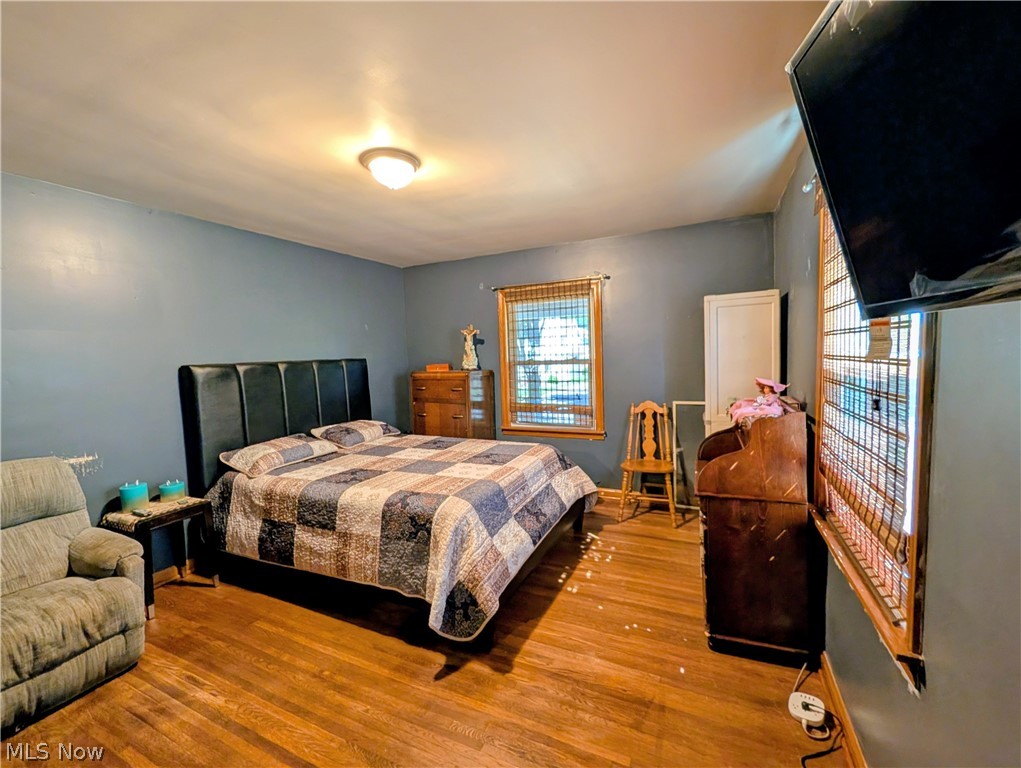 311 Liberty St W Property Photo 14