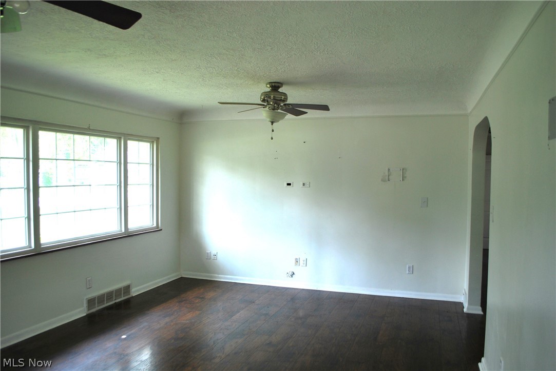 3463 Clague Road Property Photo 2