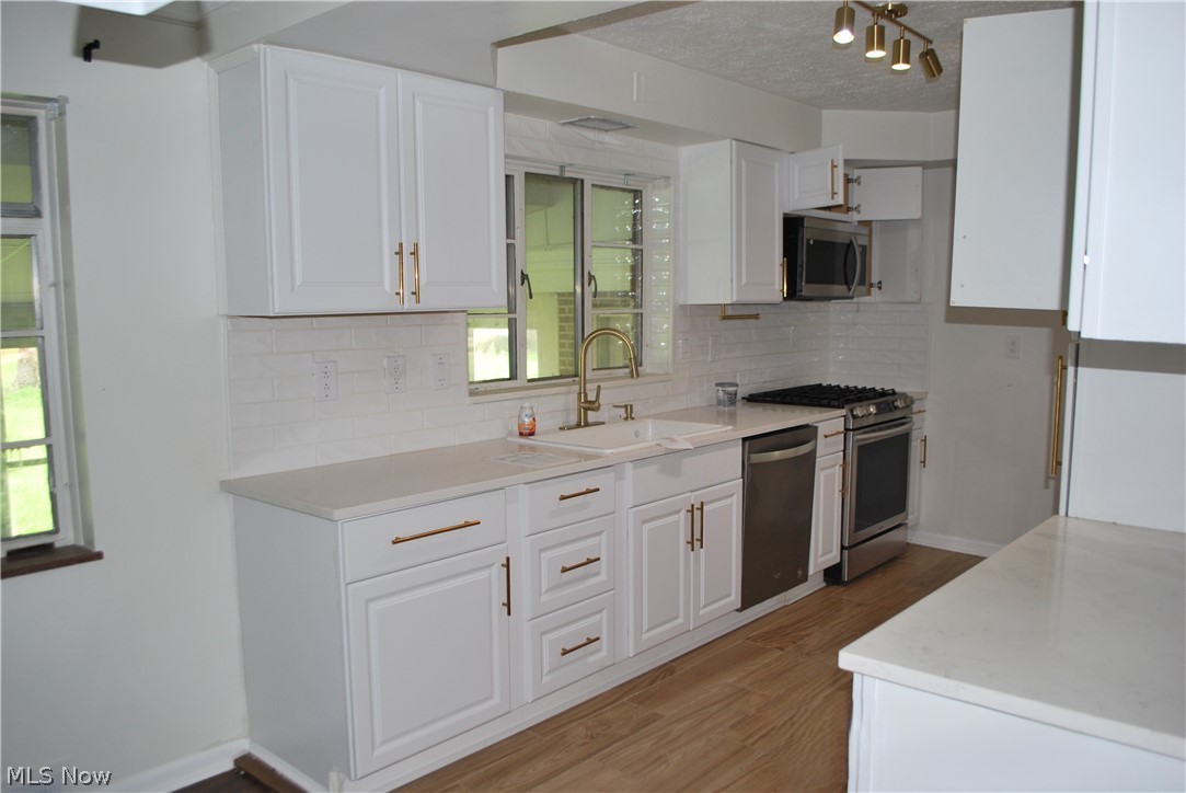 3463 Clague Road Property Photo 4