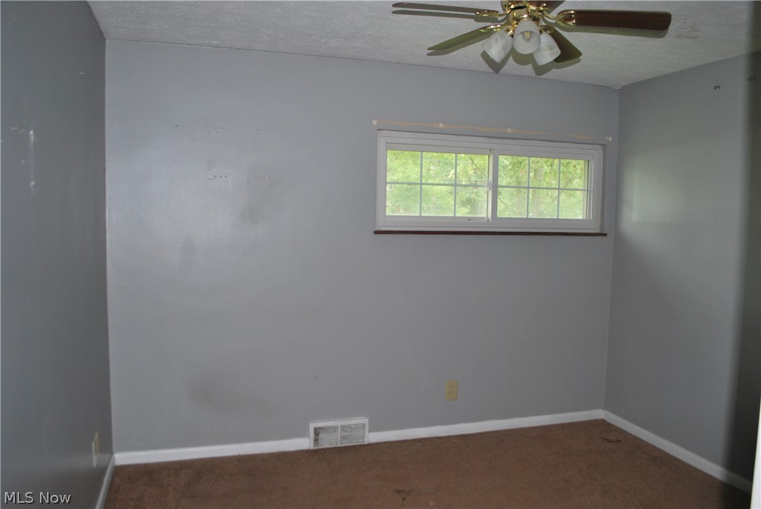 3463 Clague Road Property Photo 8