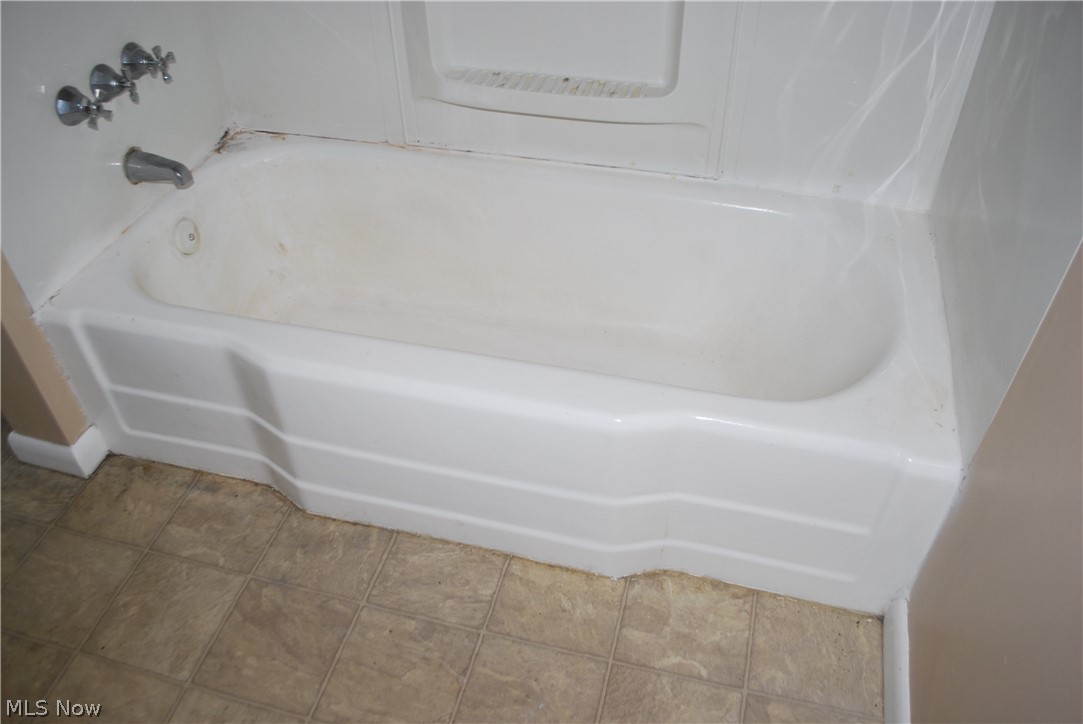 3463 Clague Road Property Photo 13