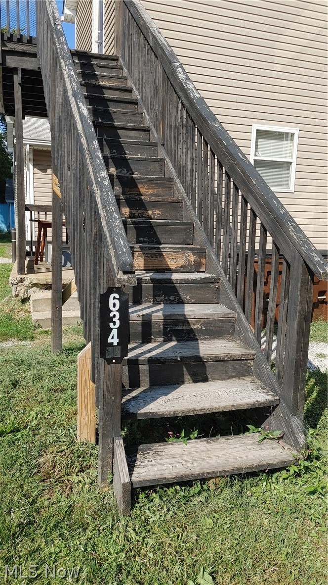 634 Sumner Street Up Property Photo 2