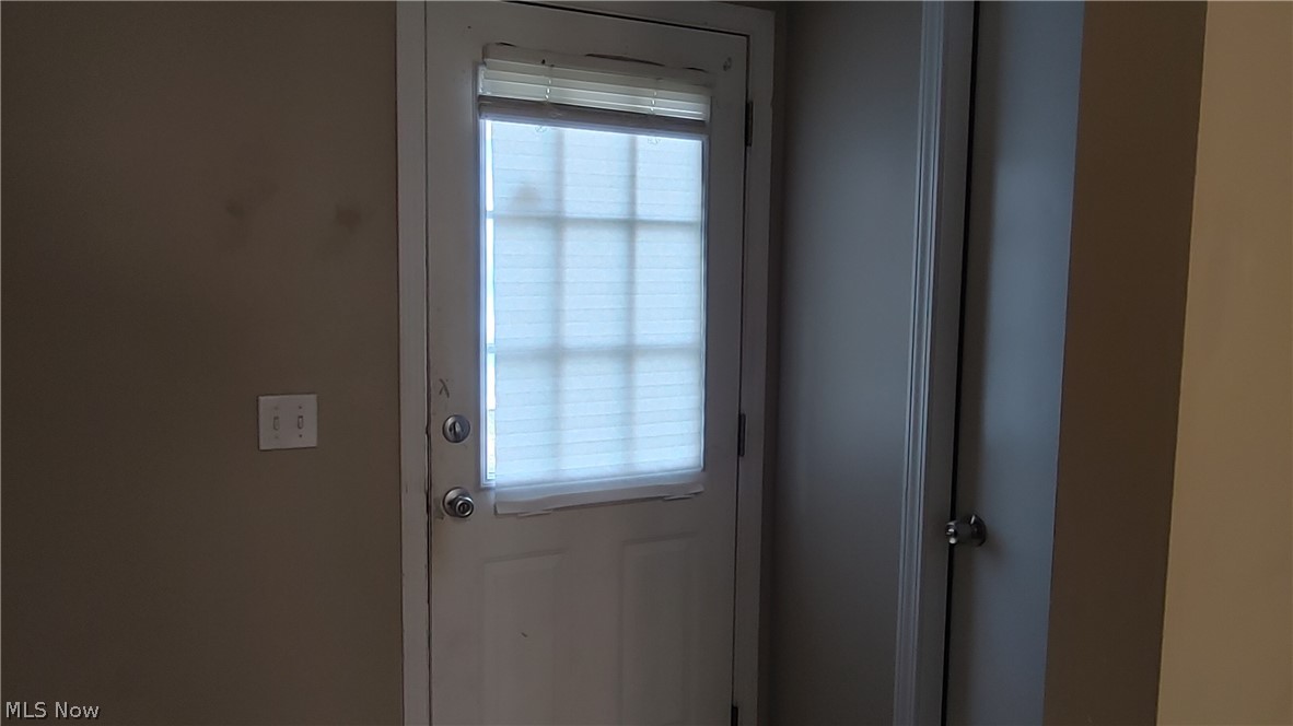 634 Sumner Street Up Property Photo 20