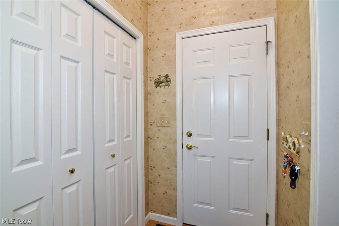 400 Old Reservoir Property Photo 19