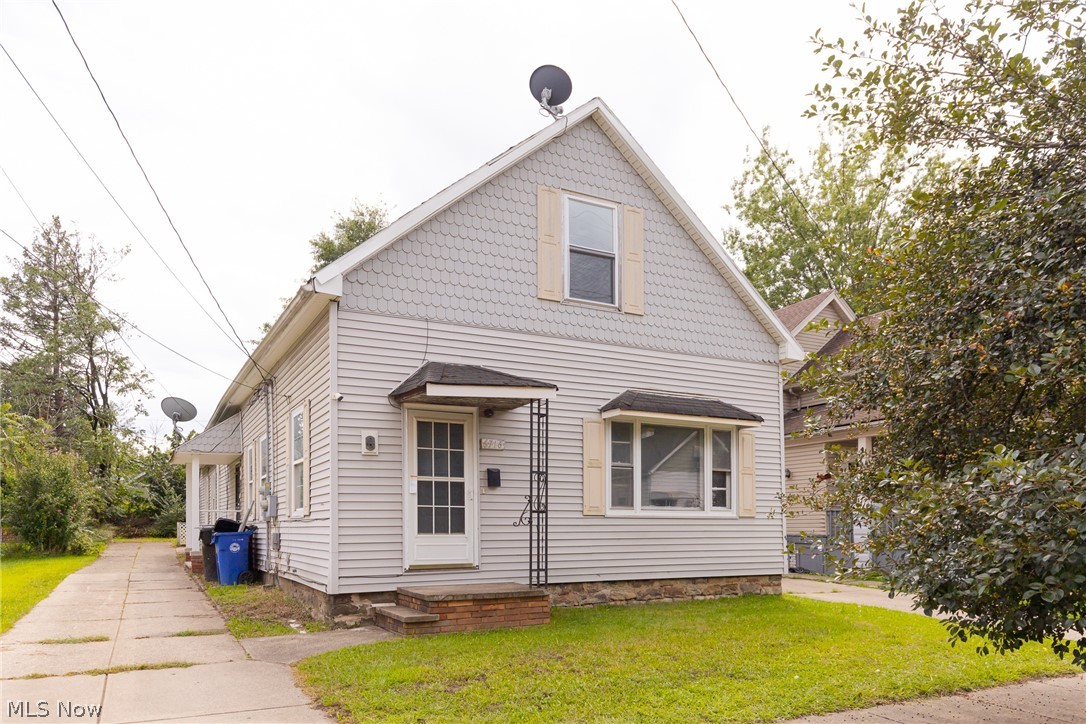 6716 Fullerton Avenue Property Photo 1