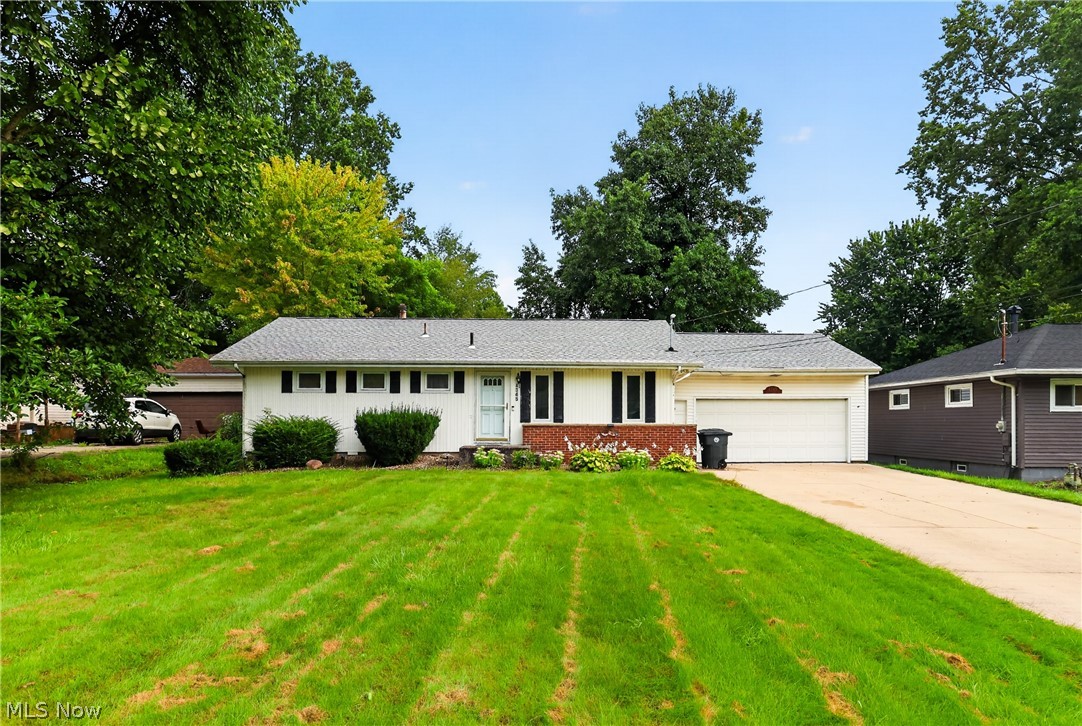 4345 Stoneybrook Drive Se Property Photo 1