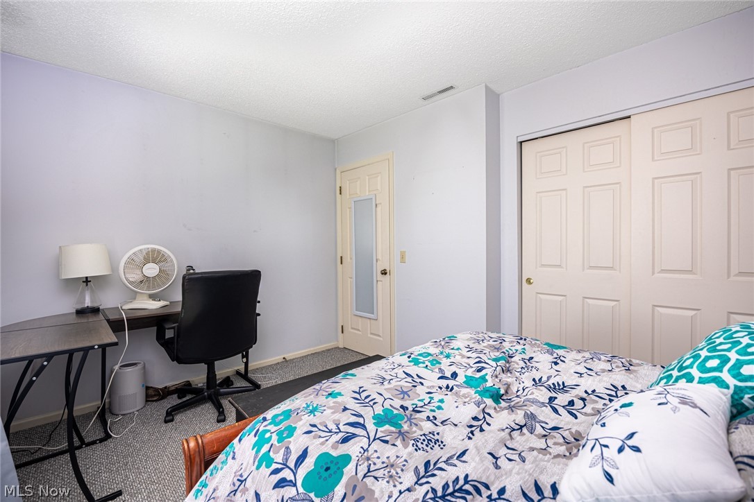 15 Acorn Lane Property Photo 16