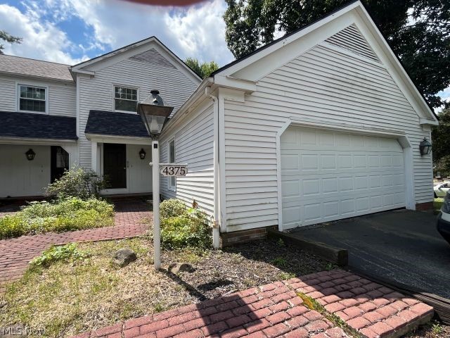 4375 Devonshire Drive Property Photo 1