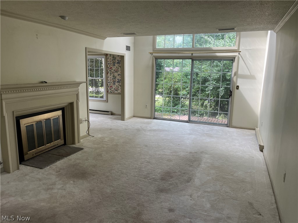 4375 Devonshire Drive Property Photo 2