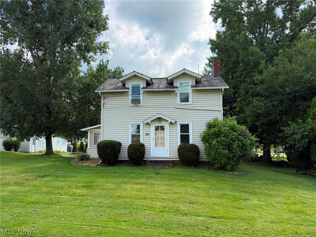 203 N Applecreek Road Property Photo 3