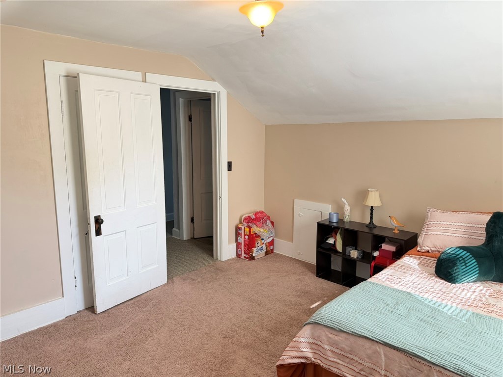 203 N Applecreek Road Property Photo 16