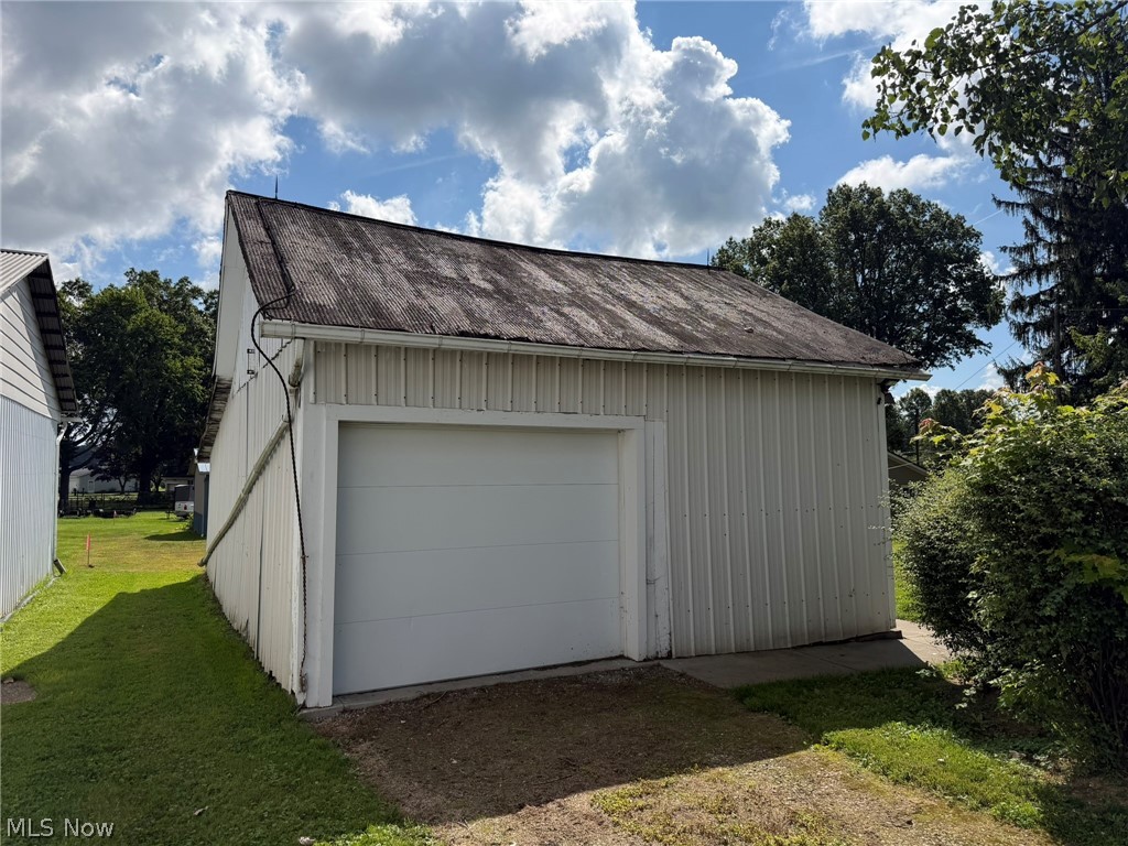 203 N Applecreek Road Property Photo 18