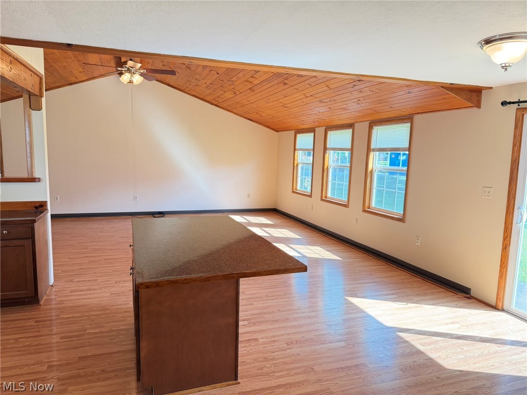 203 N Applecreek Road Property Photo 26