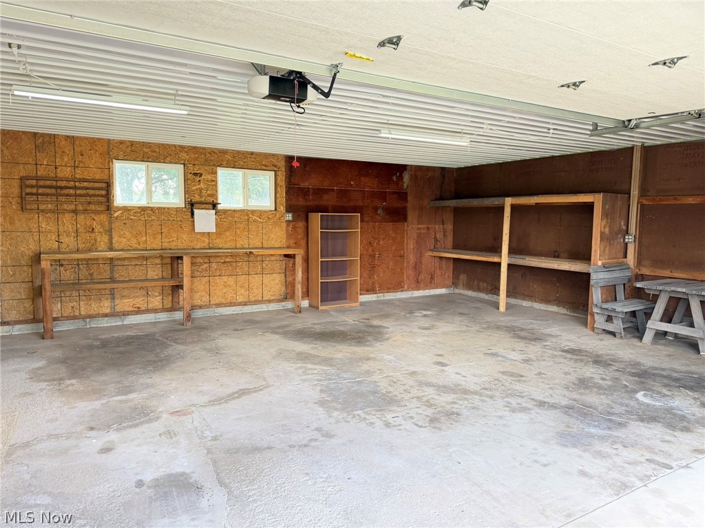 203 N Applecreek Road Property Photo 37
