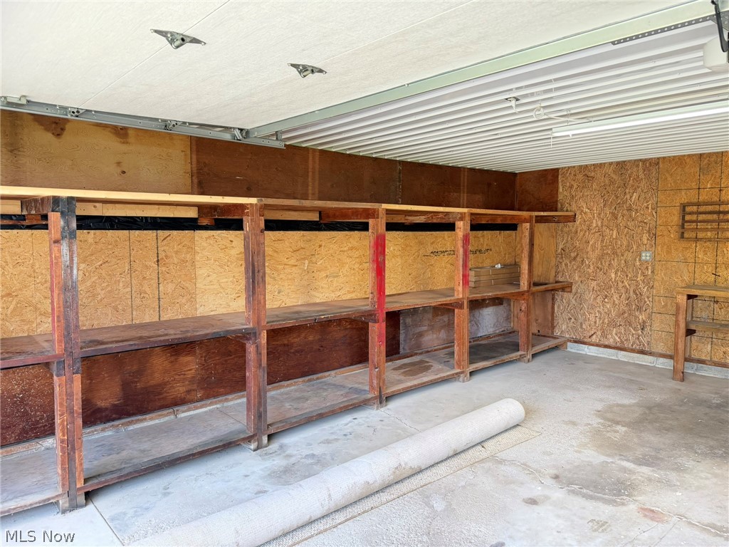203 N Applecreek Road Property Photo 38