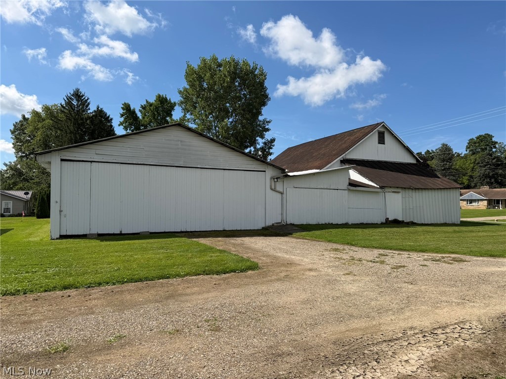 203 N Applecreek Road Property Photo 41